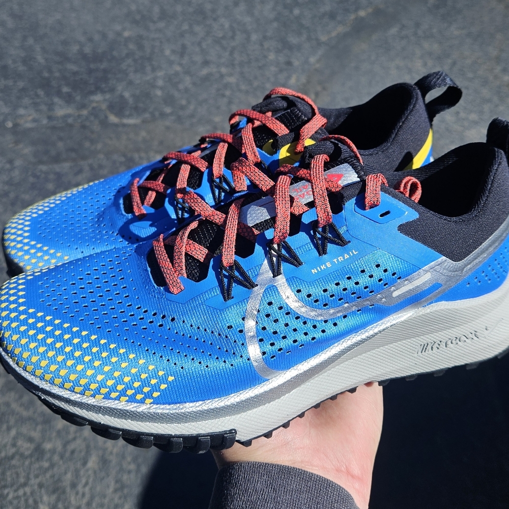 New women's Nike Zoom Pegasus Trail
